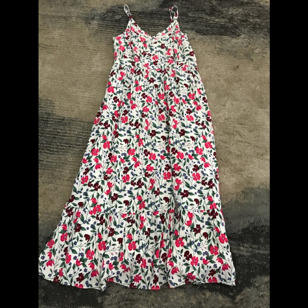 Old navy women’s flowery dress